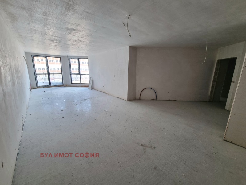 In vendita  2 camere da letto Sofia , Poligona , 144 mq | 58920563 - Immagine [4]