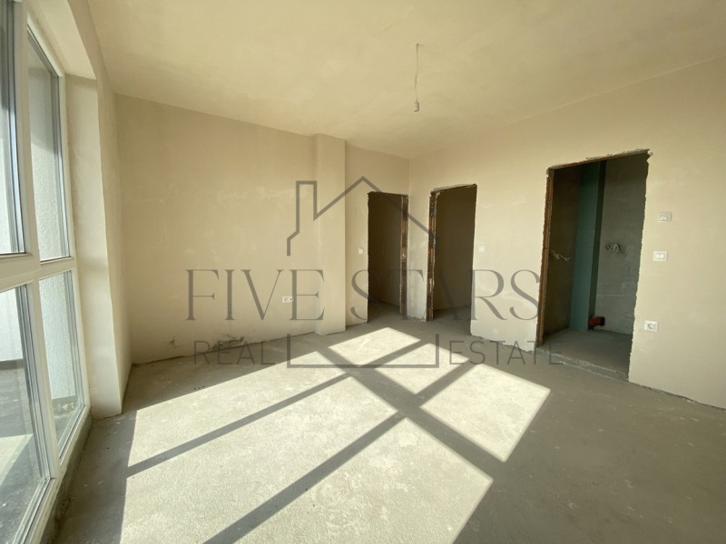 Продава 3-СТАЕН, гр. Варна, Изгрев, снимка 3 - Апартаменти - 52390038