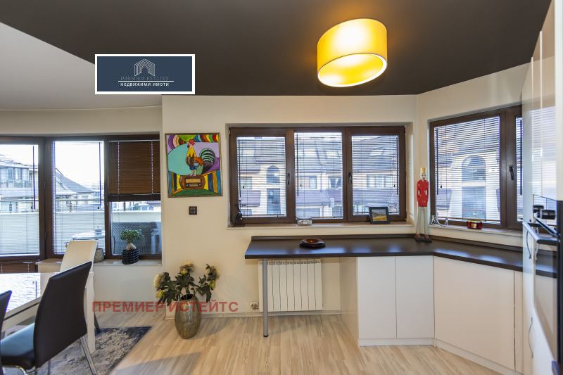 Продава 4-СТАЕН, гр. София, Витоша, снимка 4 - Апартаменти - 53328431