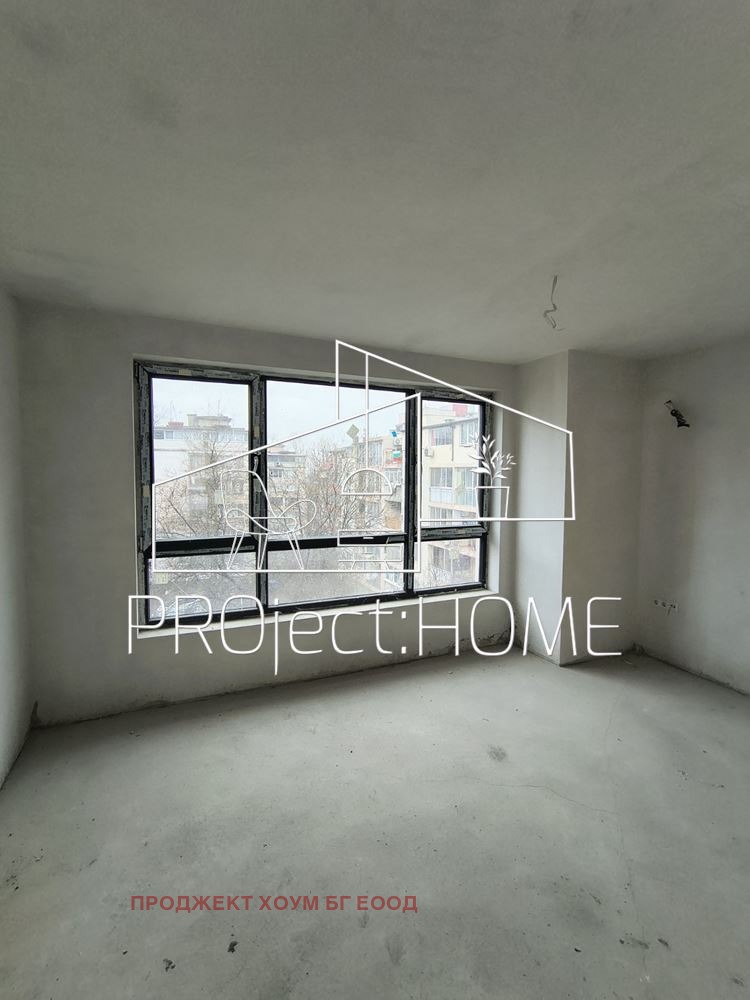 Продава 4-СТАЕН, гр. Бургас, Възраждане, снимка 3 - Апартаменти - 53992446