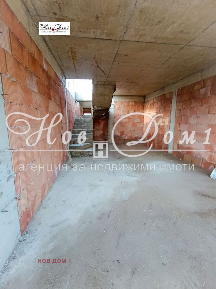 Продава КЪЩА, гр. Аксаково, област Варна, снимка 2 - Къщи - 52480354