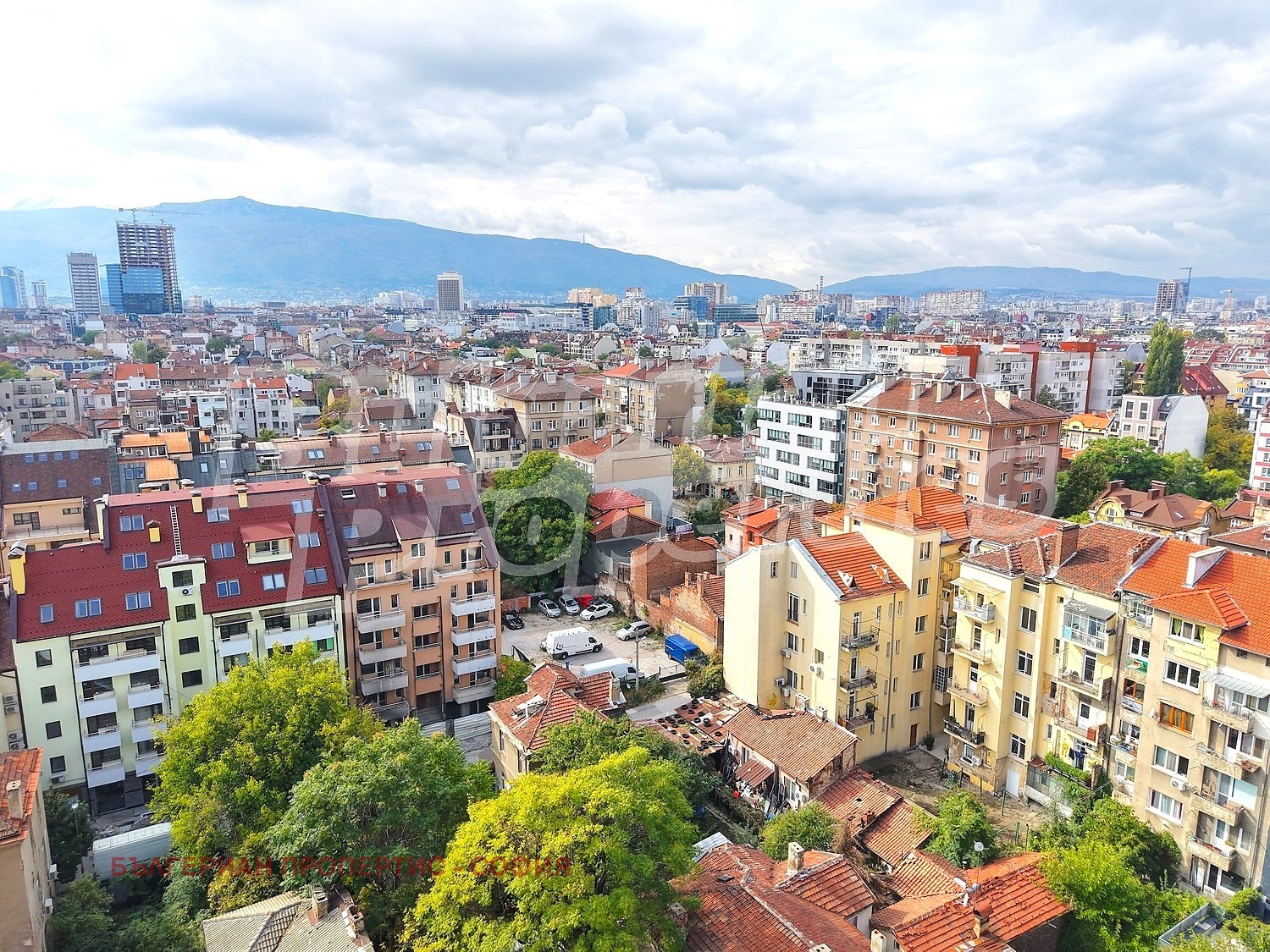 Продава 3-СТАЕН, гр. София, Център, снимка 6 - Апартаменти - 54304161