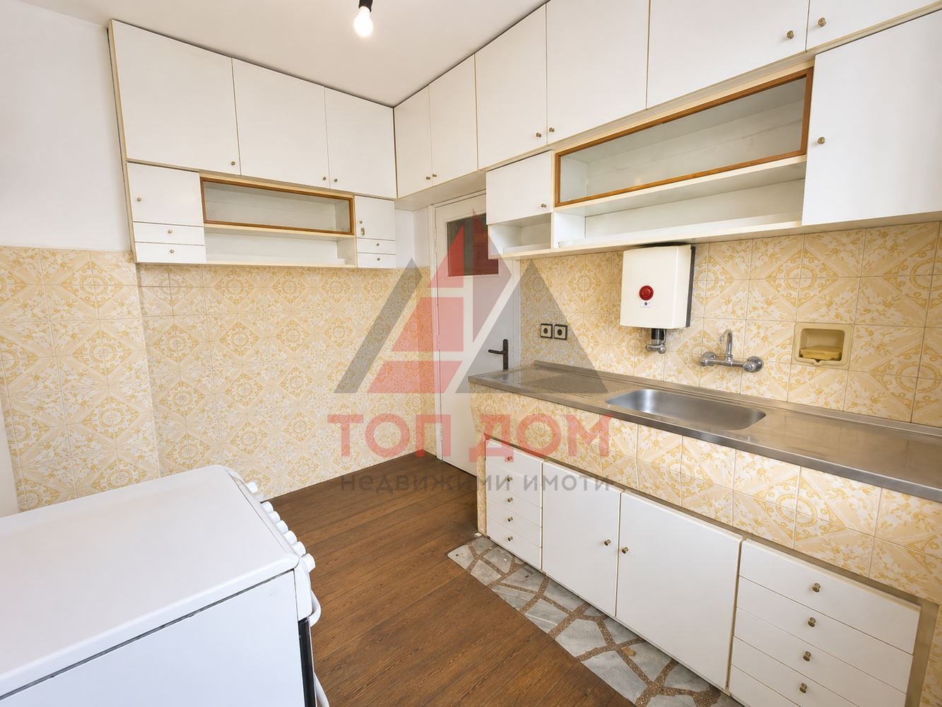 Продава МНОГОСТАЕН, гр. Варна, Център, снимка 4 - Апартаменти - 55592180