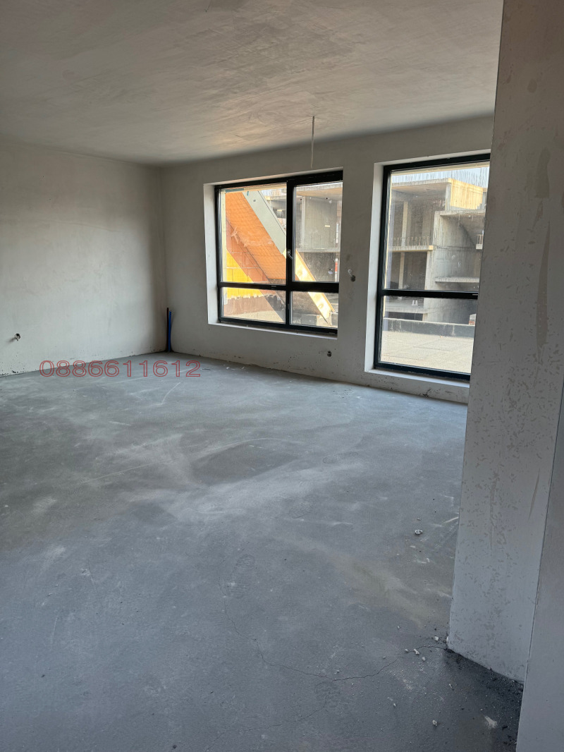 In vendita  2 camere da letto Sofia , Zona B-5-3 , 150 mq | 54974298 - Immagine [9]