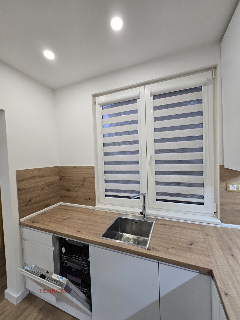 Na sprzedaż  2 sypialnie Sofia , Slawija , 105 mkw | 97450133 - obraz [8]
