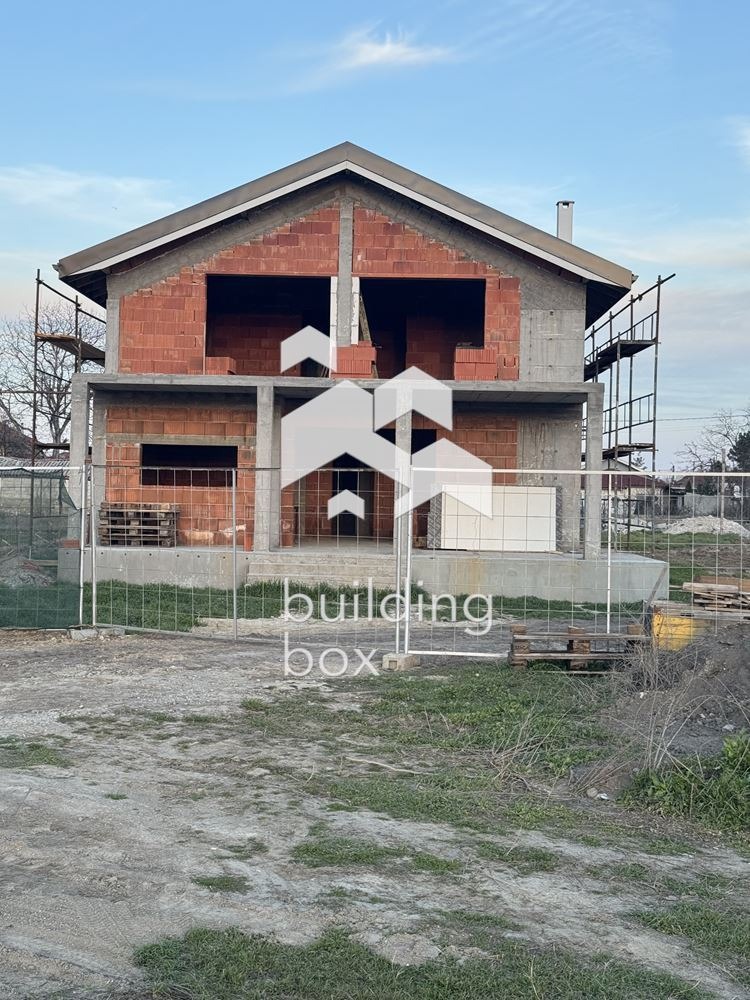 Продава КЪЩА, с. Рогош, област Пловдив, снимка 8 - Къщи - 54111390