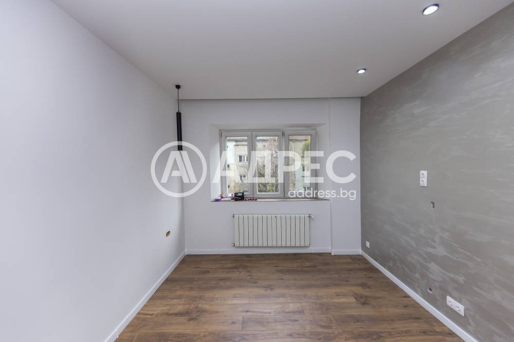 Продава 3-СТАЕН, гр. София, Хиподрума, снимка 13 - Апартаменти - 54022449