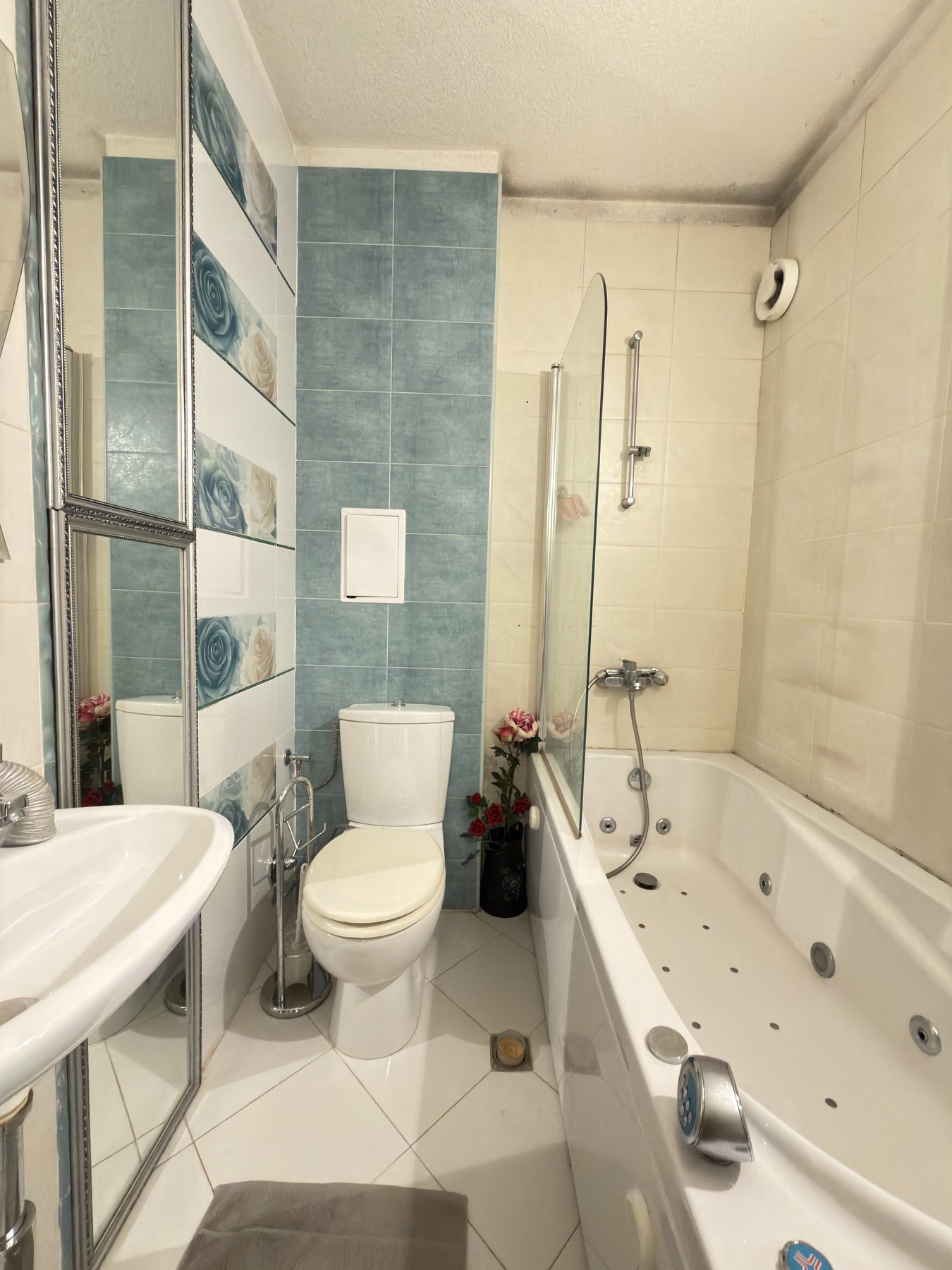 Продава 3-СТАЕН, гр. София, Център, снимка 11 - Апартаменти - 56019123