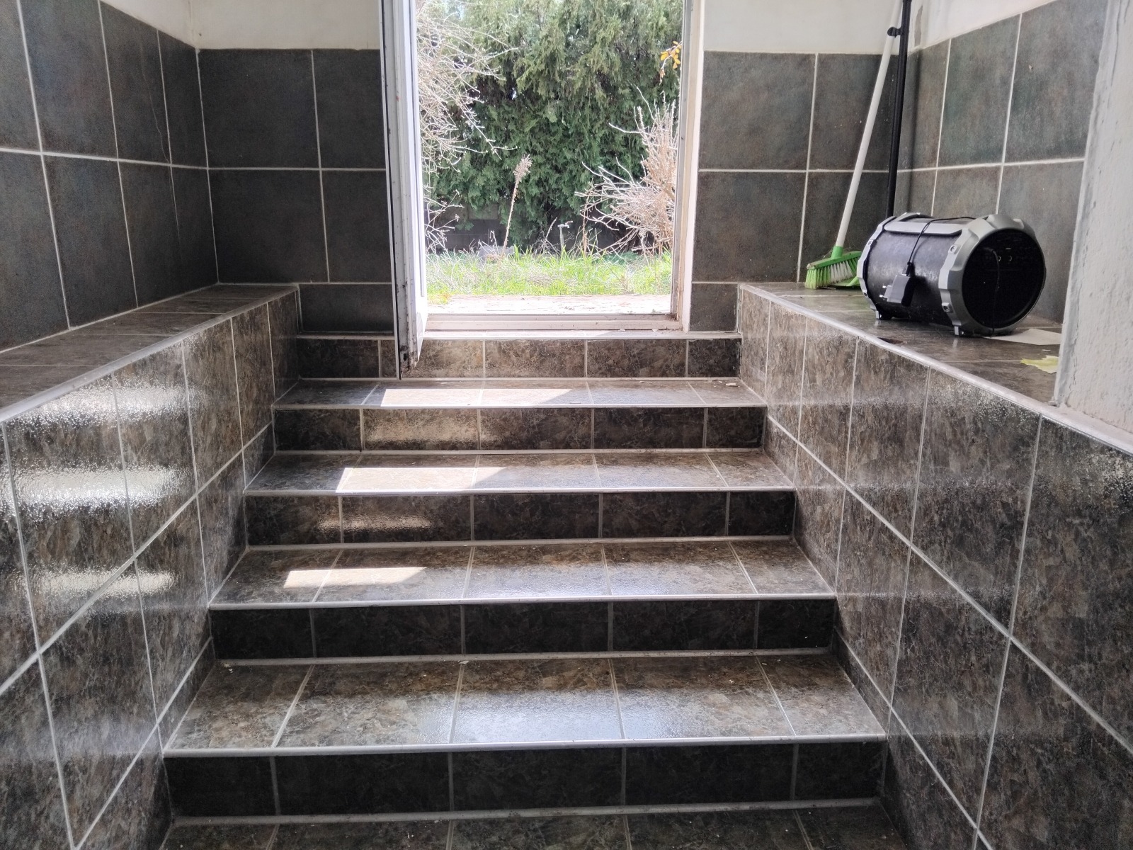 Продава КЪЩА, с. Червена вода, област Русе, снимка 4 - Къщи - 53986591