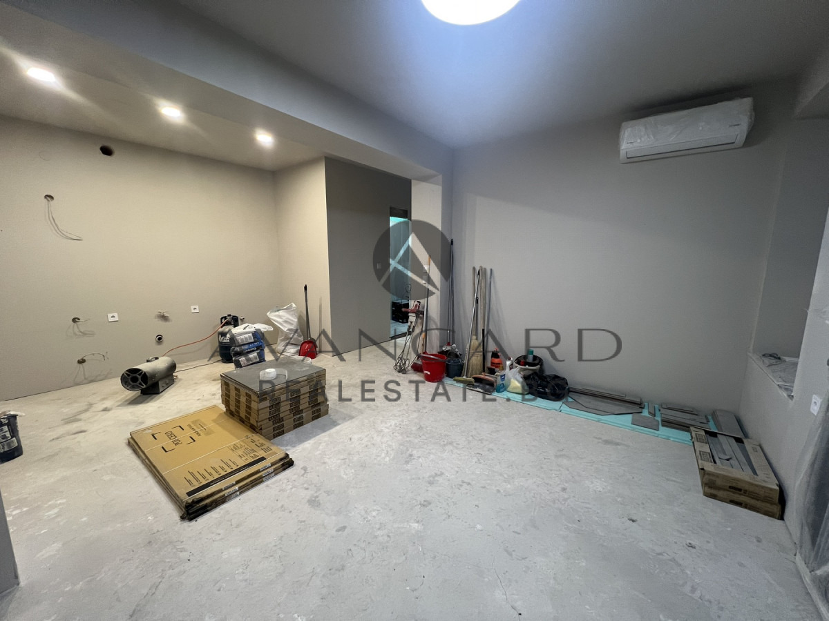 Продава КЪЩА, гр. Пловдив, Център, снимка 2 - Къщи - 56113205