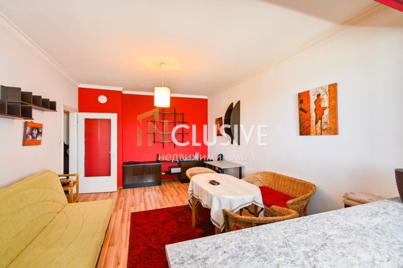 Till salu  Studio Sofia , Krasna poljana 2 , 45 kvm | 36703111 - bild [2]