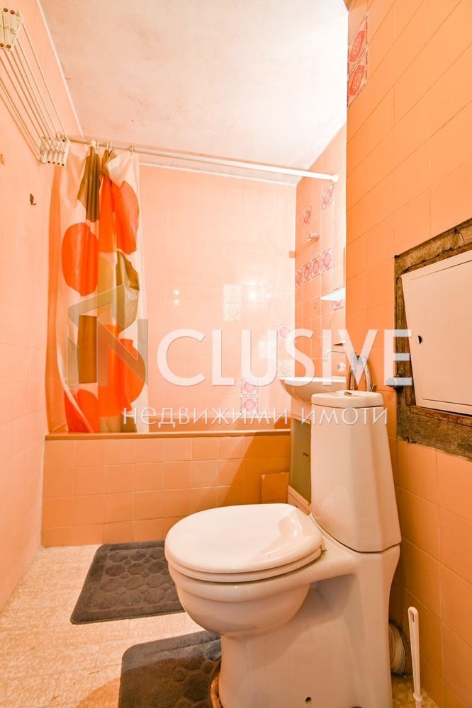 Till salu  Studio Sofia , Krasna poljana 2 , 45 kvm | 36703111 - bild [8]