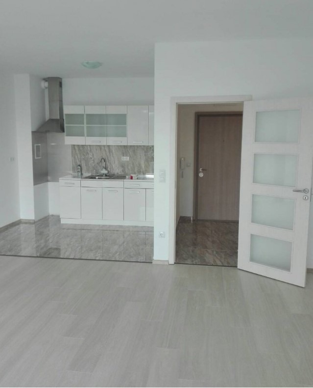 Продава  2-стаен град София , Дружба 1 , 78 кв.м | 90158644