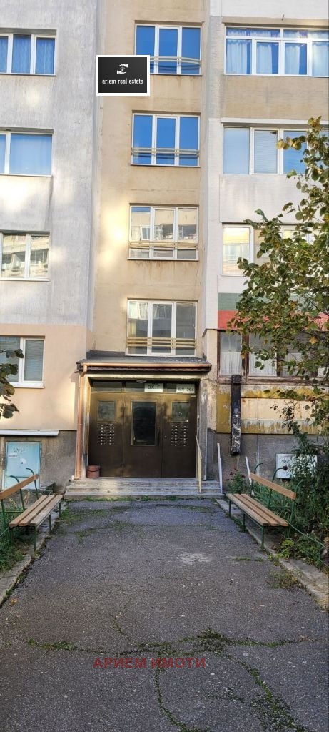Продава 2-СТАЕН, град София, Надежда 2 • 135000 € / 264037.05 лв. • 73047064 1