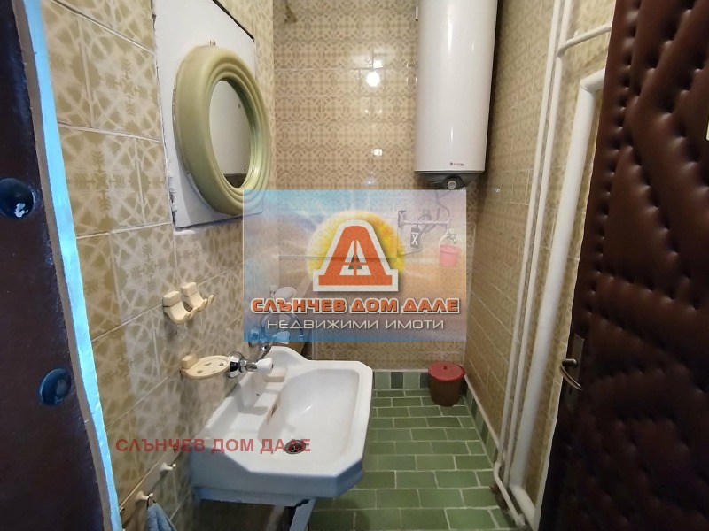 Продава 3-СТАЕН, гр. Шумен, Болницата, снимка 9 - Апартаменти - 53559198