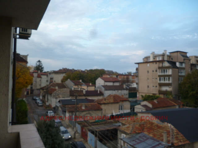 Продава 3-СТАЕН, гр. Добрич, Център