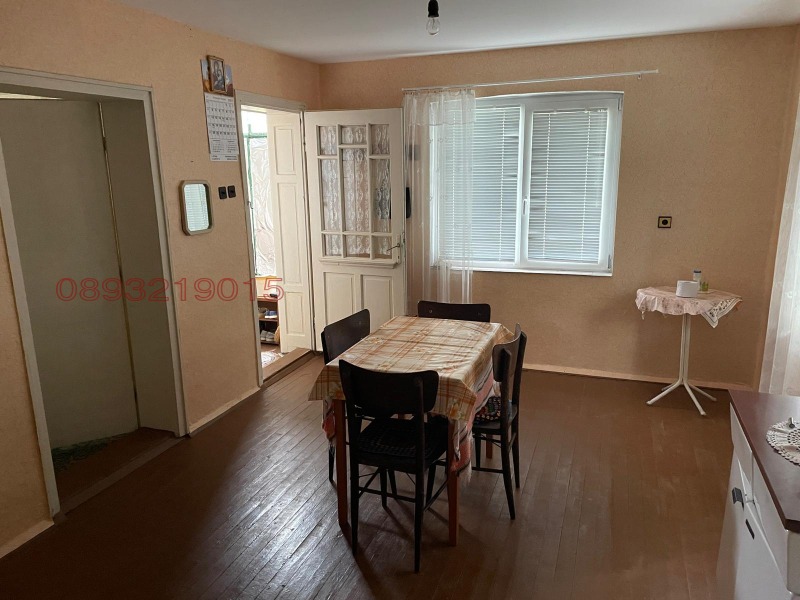 Продава КЪЩА, гр. Две могили, област Русе, снимка 8 - Къщи - 53306738