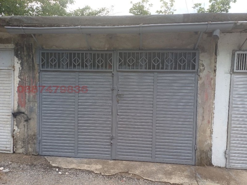 Продава ГАРАЖ, ПАРКОМЯСТО, гр. Русе, Здравец Изток, снимка 2 - Гаражи и паркоместа - 52782646