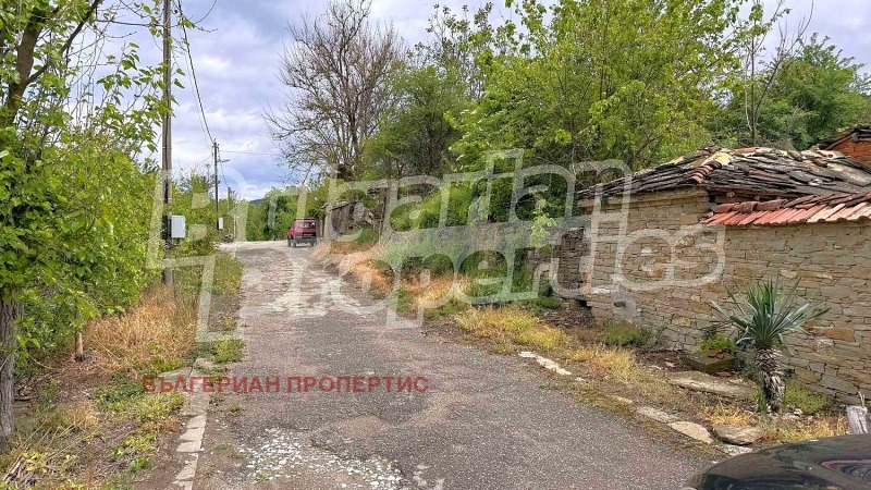 Zu verkaufen  Handlung region Stara Sagora , Sredno gradishte , 1300 qm | 73265436 - Bild [16]