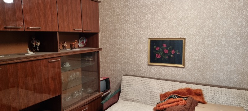 Продава 2-СТАЕН в град Разград, Орел - 68 кв.м / 60 000 € » 117 349.80 лв., РОС -НЕДВИЖИМИ ИМОТИ