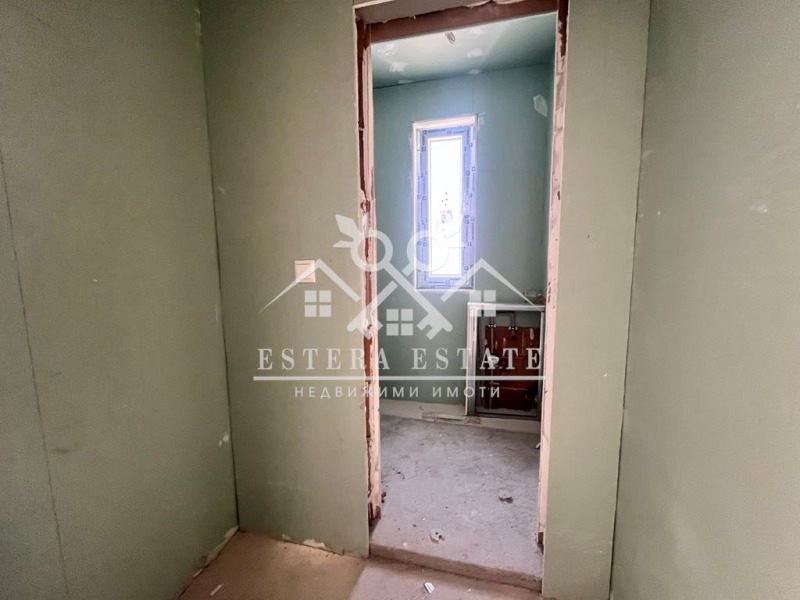 Продава  Офис град Шумен , Военно училище , 100 кв.м | 85598246 - изображение [5]