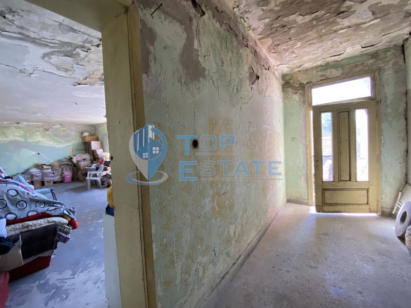 Продава КЪЩА, гр. Горна Оряховица, област Велико Търново, снимка 15 - Къщи - 45729149