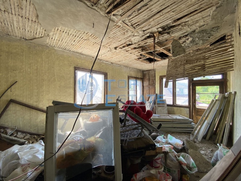 Продава КЪЩА, гр. Горна Оряховица, област Велико Търново, снимка 11 - Къщи - 45729149