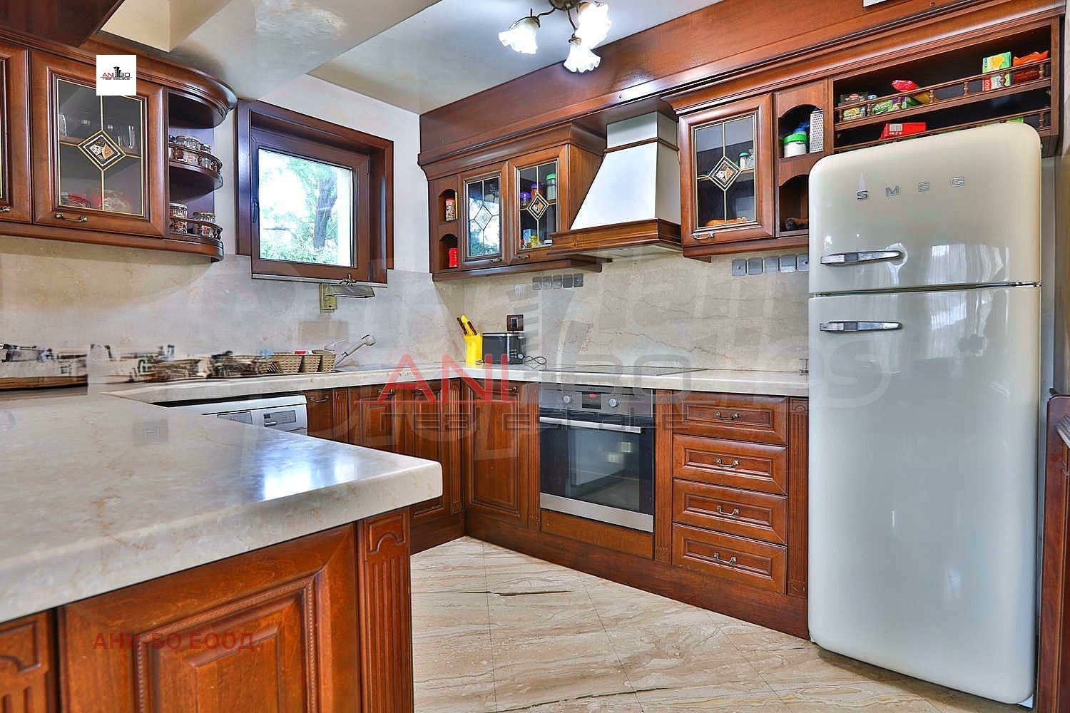 Продава КЪЩА, гр. Варна, к.к. Св.Св. Константин и Елена, снимка 4 - Къщи - 53962918