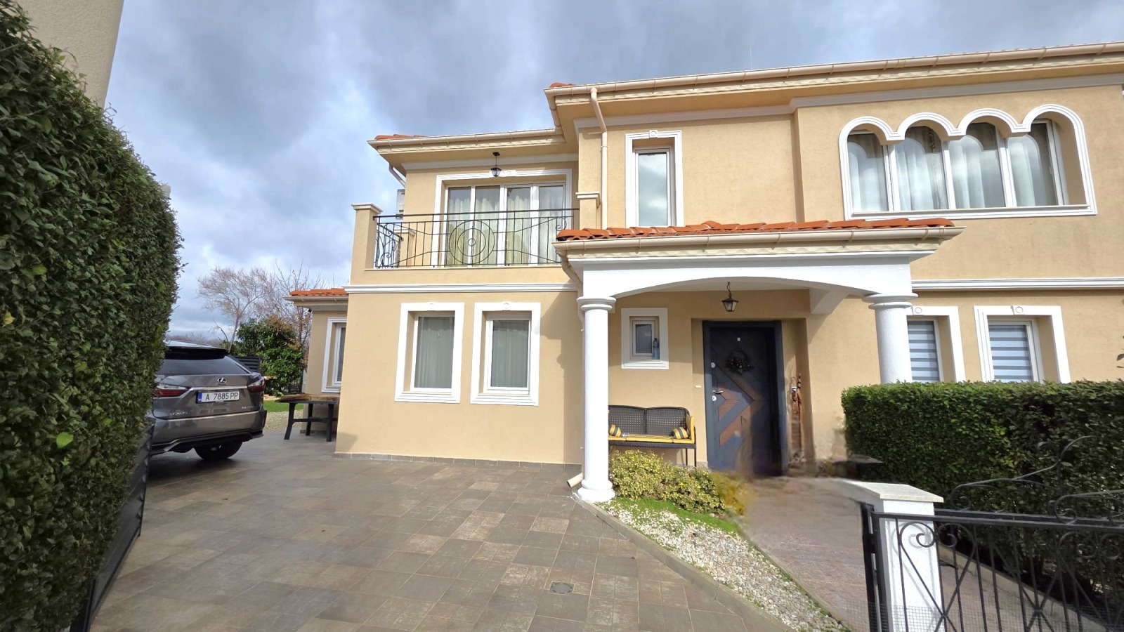 Продава КЪЩА, гр. Бургас, Сарафово, снимка 17 - Къщи - 54497157