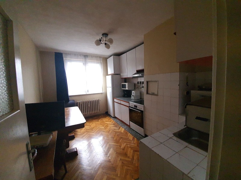 Продава  3-стаен град София , Подуяне , 118 кв.м | 42925940 - изображение [3]