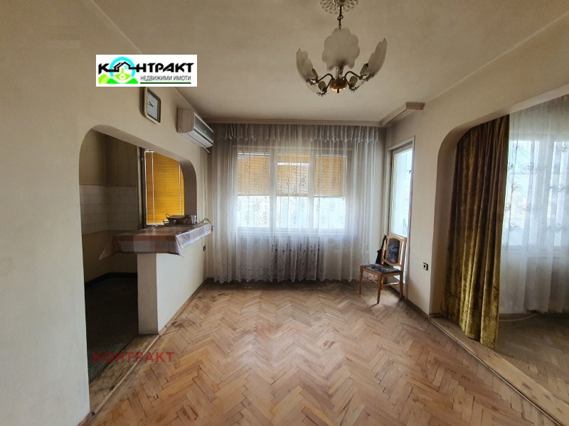 Eladó  3 hálószobás Stara Zagora , Centar , 86 négyzetméter | 55776438 - kép [2]