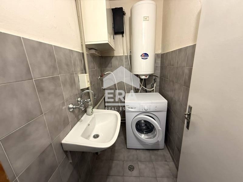 Продава МНОГОСТАЕН, гр. Бургас, област Бургас, снимка 15 - Апартаменти - 53563068