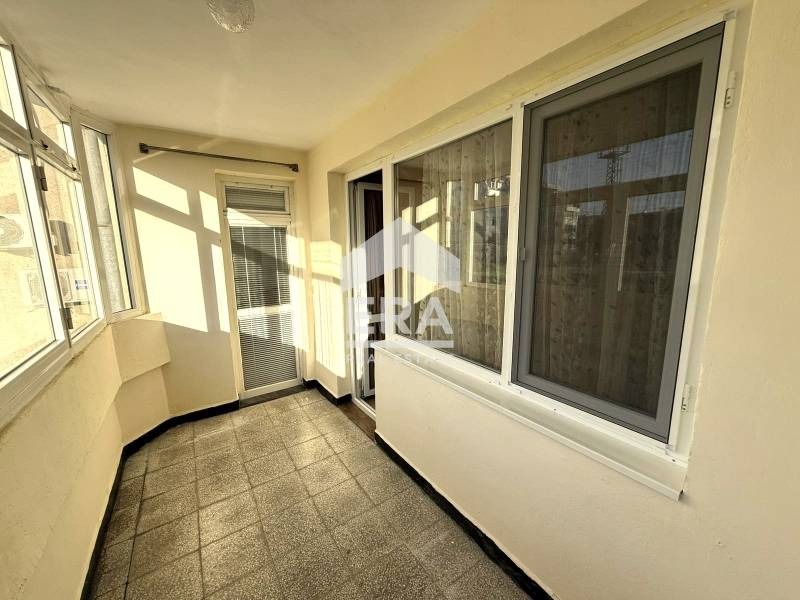 Продава МНОГОСТАЕН, гр. Бургас, област Бургас, снимка 14 - Апартаменти - 53563068