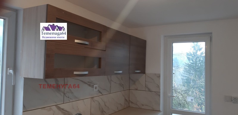 Te koop  Huis regio Sofia , Lukovo , 65 m² | 59405840 - afbeelding [2]