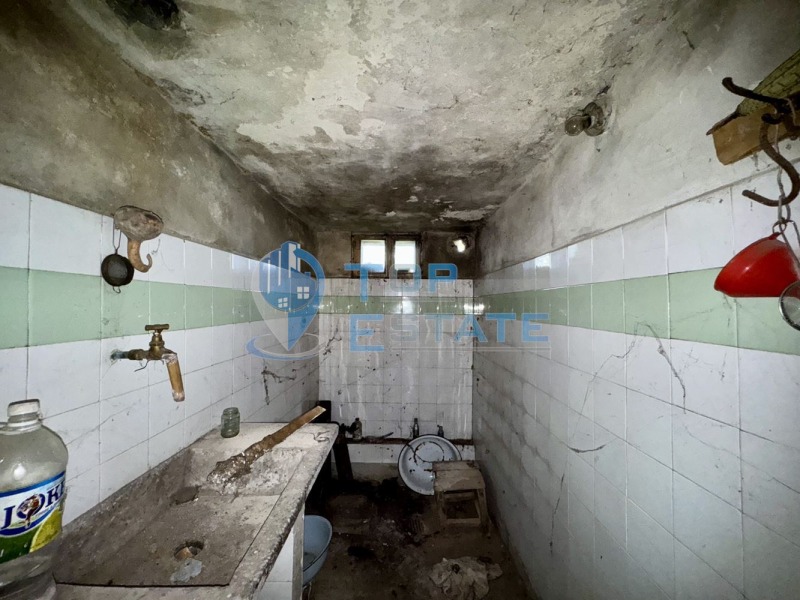 Продава КЪЩА, с. Михалци, област Велико Търново, снимка 8 - Къщи - 52391026