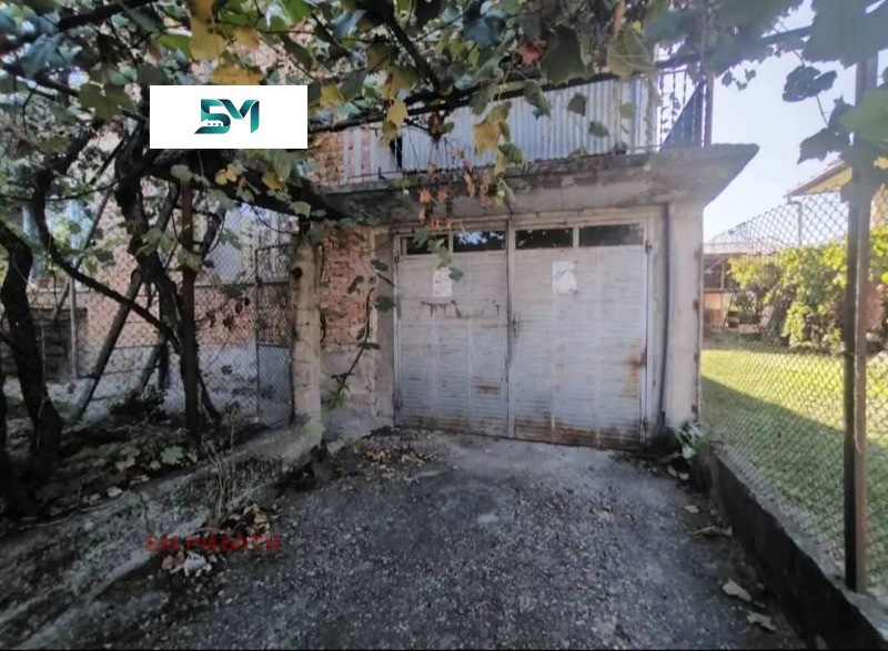 Продава КЪЩА, гр. Дебелец, област Велико Търново, снимка 3 - Къщи - 53367906