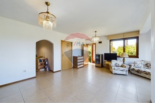 Продава КЪЩА, гр. Варна, м-т Боровец - север, снимка 4 - Къщи - 53703301