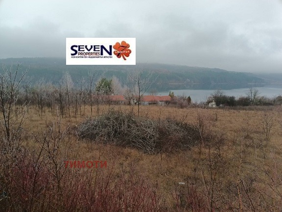 Продава ПАРЦЕЛ, с. Лобош, област Перник, снимка 2 - Парцели - 52884163