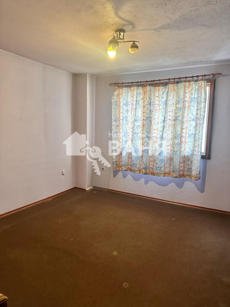 Продава  2-стаен област Пловдив , гр. Карлово , 82 кв.м | 42169082 - изображение [9]