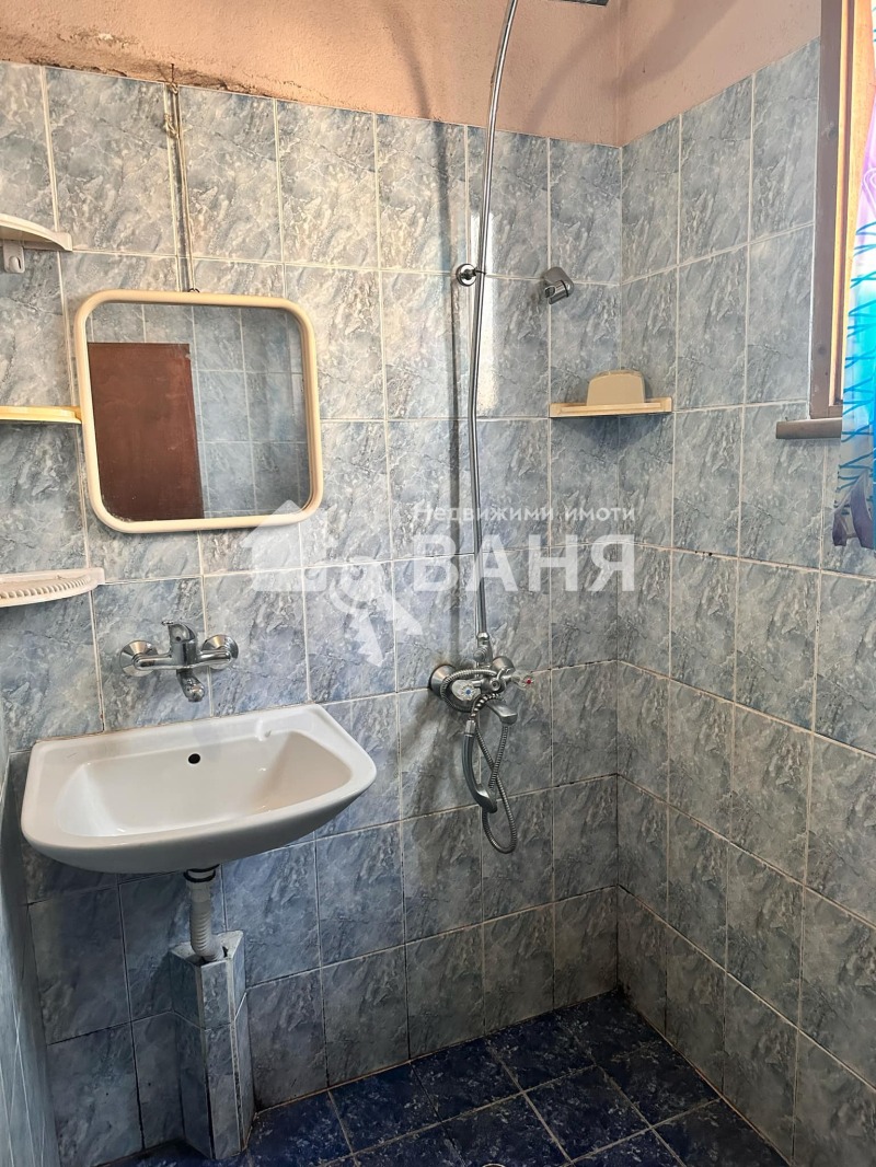 Продава  2-стаен област Пловдив , гр. Карлово , 82 кв.м | 42169082 - изображение [16]