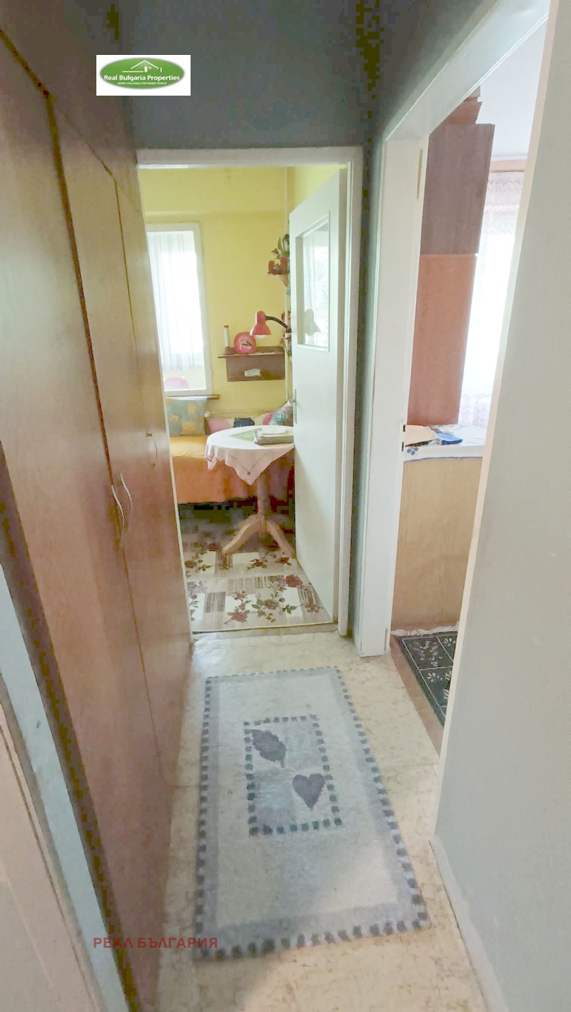 Продава  2-стаен град Русе , Възраждане , 62 кв.м | 67229192 - изображение [11]