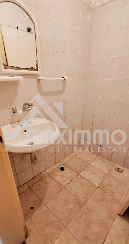 Продава 2-СТАЕН, гр. Варна, Зимно кино Тракия, снимка 2 - Апартаменти - 52701841