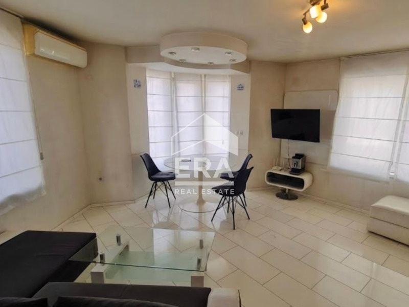 Продава 2-СТАЕН, гр. Русе, Център, снимка 6 - Апартаменти - 53364325