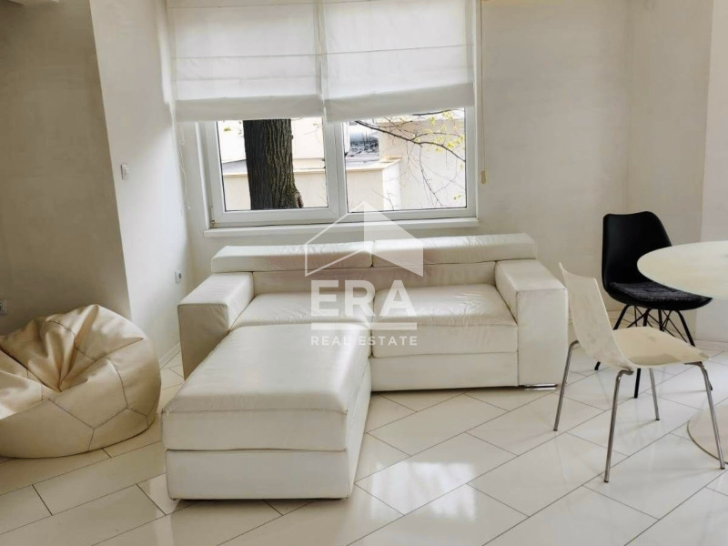 Продава 2-СТАЕН, гр. Русе, Център, снимка 2 - Апартаменти - 53364325