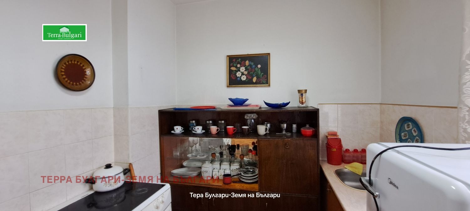 Продава 3-СТАЕН, гр. Перник, Център, снимка 12 - Апартаменти - 54826691