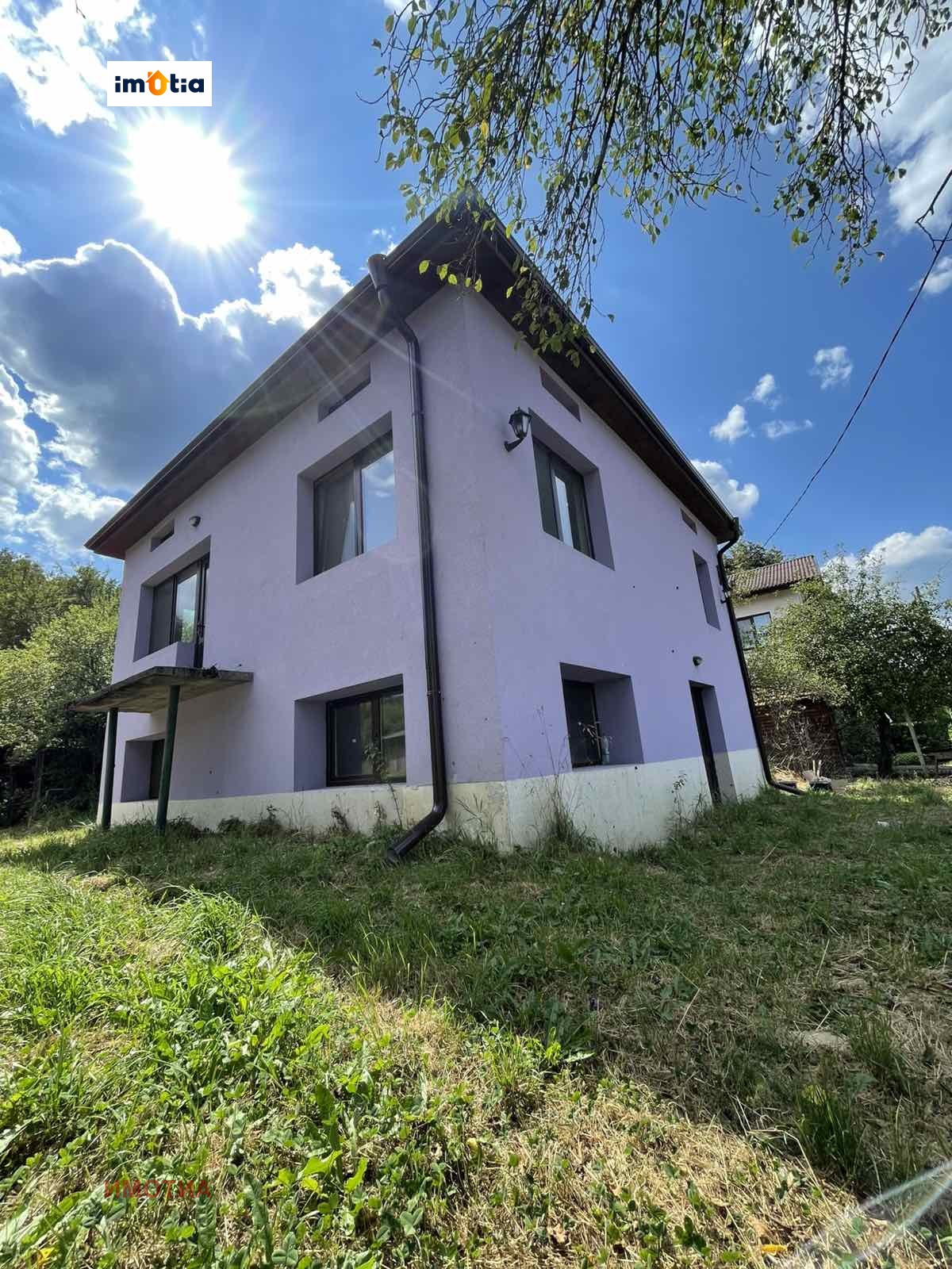 Продава КЪЩА, гр. Априлци, област Ловеч