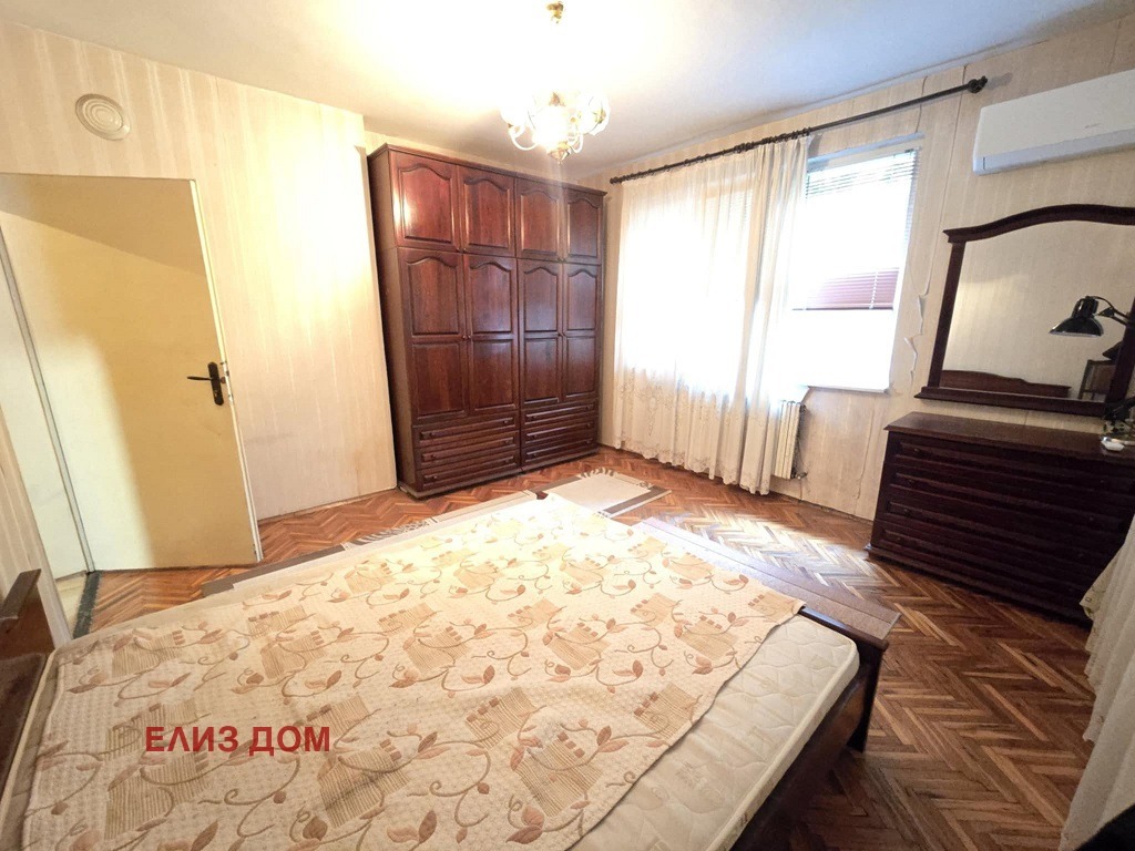 Продава КЪЩА, гр. Варна, Левски 2, снимка 2 - Къщи - 53322762