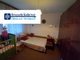 2 Schlafzimmer Buzludscha, Kjustendil 9