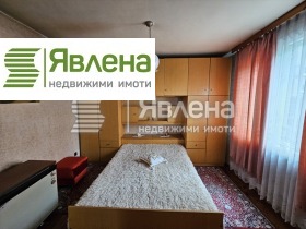 Huis Klepalo, Pernik 5