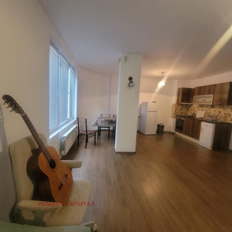 Eladó  2 hálószobás Sofia , Strelbishte , 107 négyzetméter | 17142478